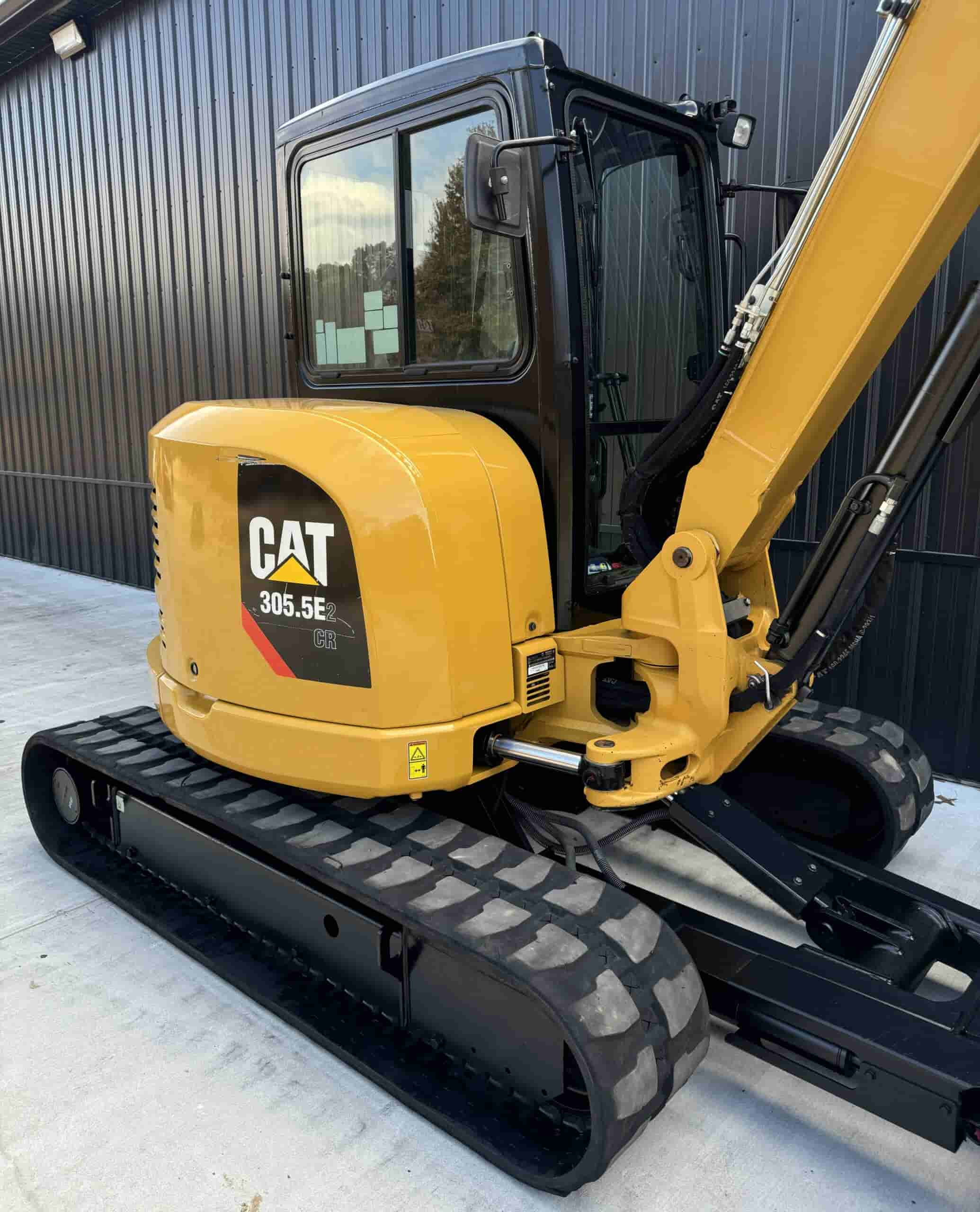 2019 CAT 305.5E2
